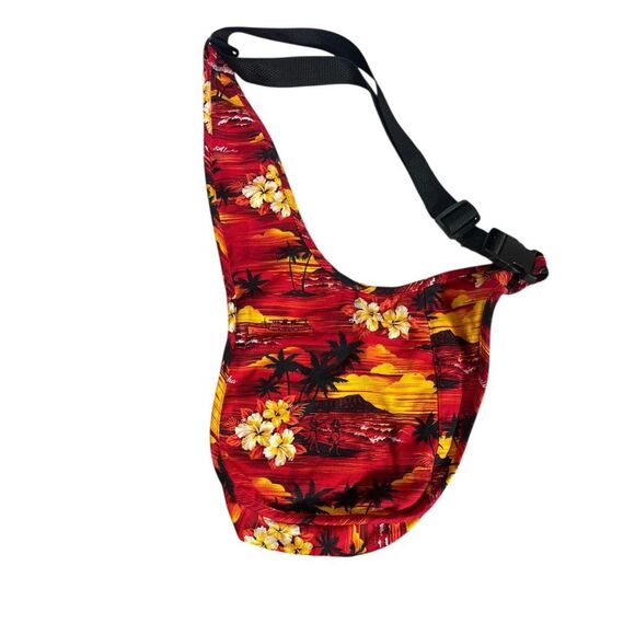 Island Aloha Wear Hawaiian Print Red Sling Crossbody Bag - Picture 6 of 7